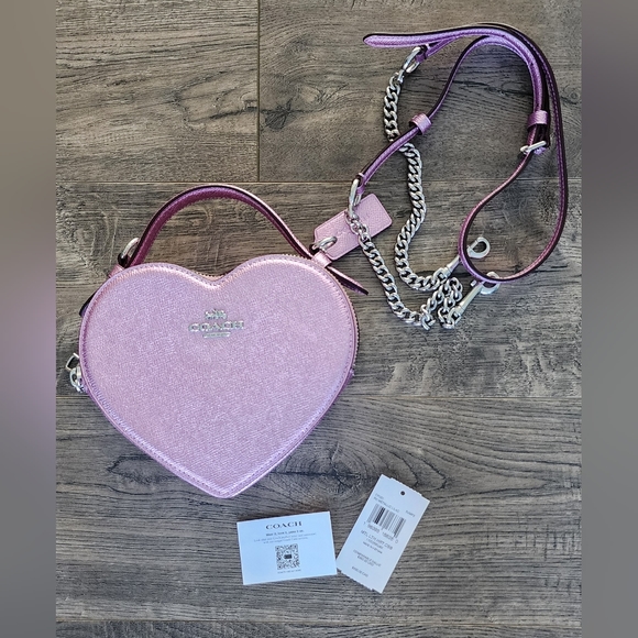 Coach Heart Crossbody - Picture 3 of 13
